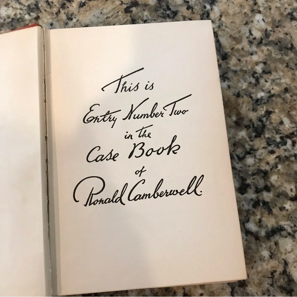 📕VINTAGE Hardcover Book